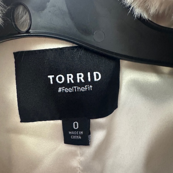 Torrid Cream with Faux Fur Removal Collar - Picture 7 of 8